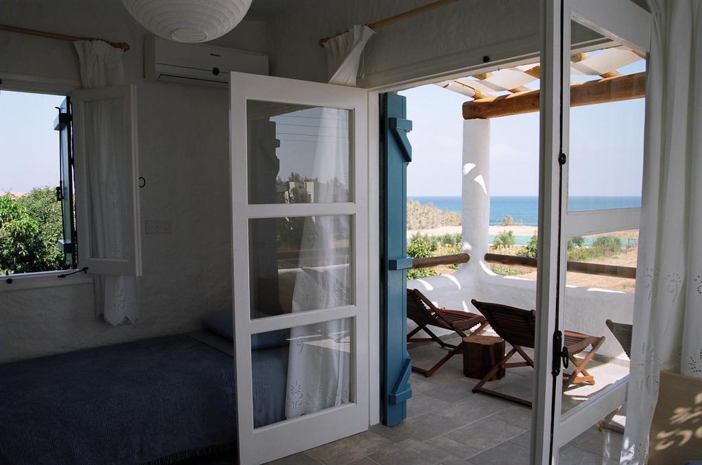 Votsalo Villa Pomos Quarto foto